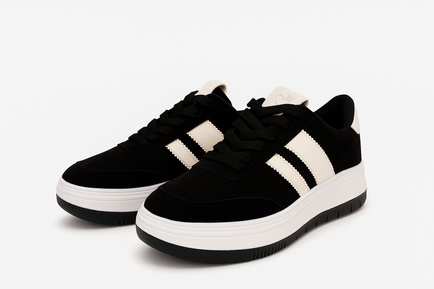 Tenis VICTORIA – 115 000 COP